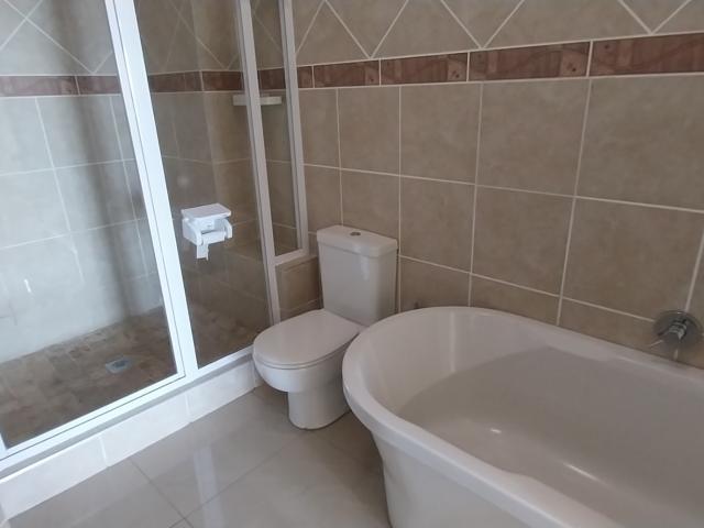 3 Bedroom Apartment / Flat For Sale in Scottburgh Central
