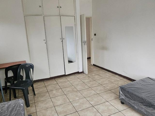 3 Bedroom Apartment / Flat For Sale in Scottsville