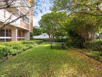 3 Bedroom Apartment / Flat For Sale in Sea Point