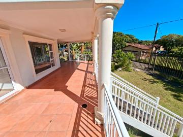3 Bedroom Apartment / Flat For Sale in Shelly Beach