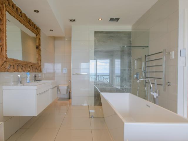 3 Bedroom Apartment / Flat For Sale in Shelly Beach