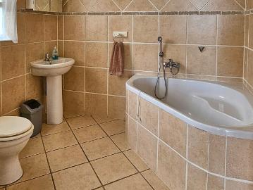 3 Bedroom Apartment / Flat For Sale in Shelly Beach