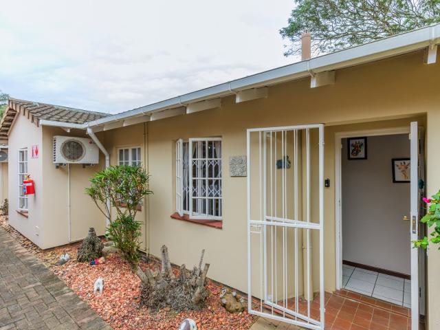 3 Bedroom Apartment / Flat For Sale in Sherwood