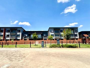 3 Bedroom Apartment / Flat For Sale in Sinoville