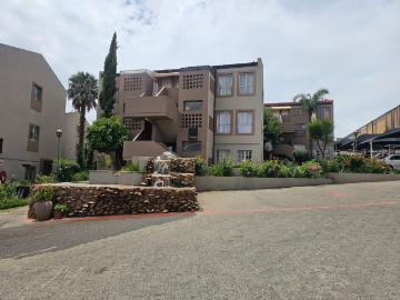 3 Bedroom Apartment / Flat For Sale in Suideroord