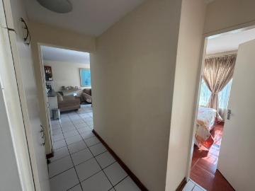3 Bedroom Apartment / Flat For Sale in Paulshof