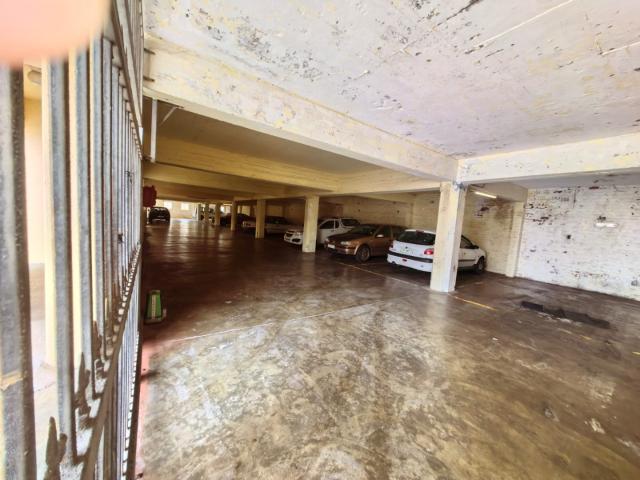 3 Bedroom Apartment / Flat For Sale in Parow Central