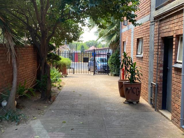 3 Bedroom Apartment / Flat For Sale in Pretoria West