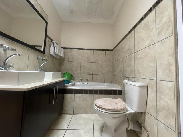 3 Bedroom Apartment / Flat For Sale in Pretoriuspark