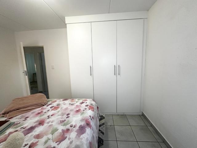 3 Bedroom Apartment / Flat For Sale in Princess AH