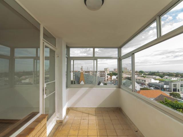 3 Bedroom Apartment / Flat For Sale in Richmond Hill