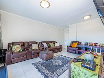 3 Bedroom Apartment / Flat For Sale in Richwood