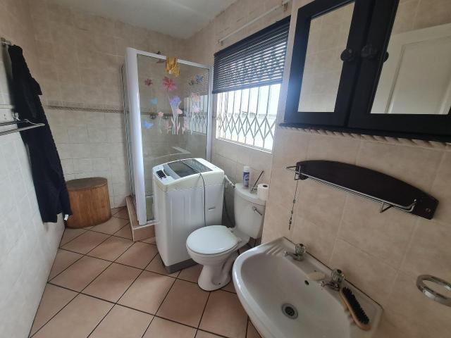 3 Bedroom Apartment / Flat For Sale in Risana