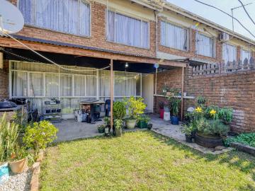 3 Bedroom Apartment / Flat For Sale in West Park