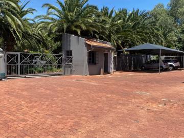 3 Bedroom Apartment / Flat For Sale in Westdene