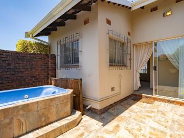 3 Bedroom Apartment / Flat For Sale in Westville