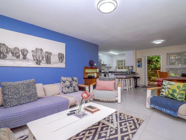 3 Bedroom Apartment / Flat For Sale in Willard Beach