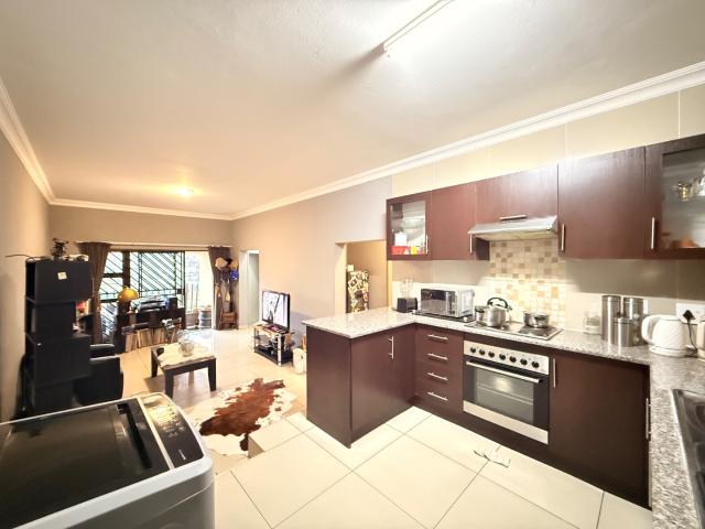 3 Bedroom Apartment / Flat For Sale in Winchester Hills