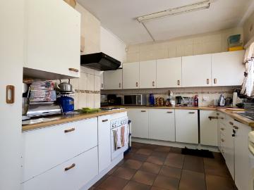 3 Bedroom Apartment / Flat For Sale in Windsor East