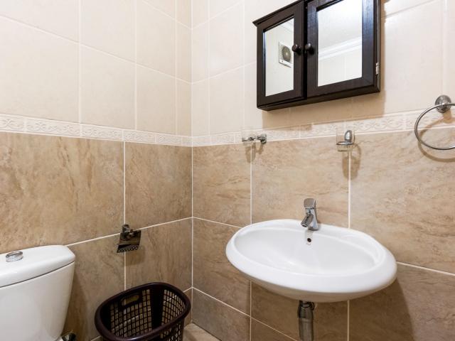 3 Bedroom Apartment / Flat For Sale in Winklespruit