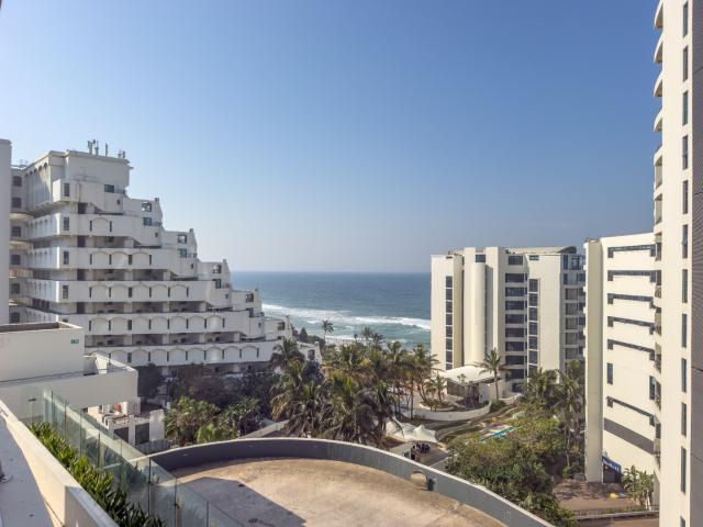 3 Bedroom Apartment / Flat For Sale in Umhlanga Central
