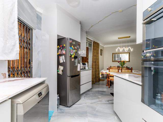 3 Bedroom Apartment / Flat For Sale in Umhlanga Central