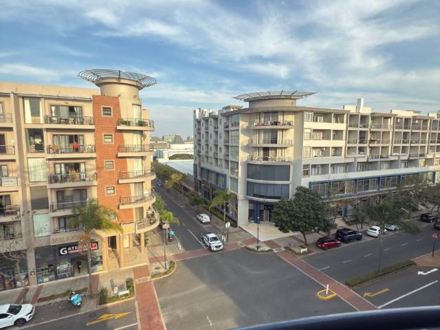 3 Bedroom Apartment / Flat For Sale in Umhlanga Ridge