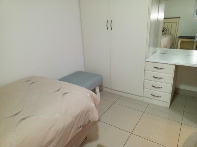 3 Bedroom Apartment / Flat For Sale in Uvongo Beach