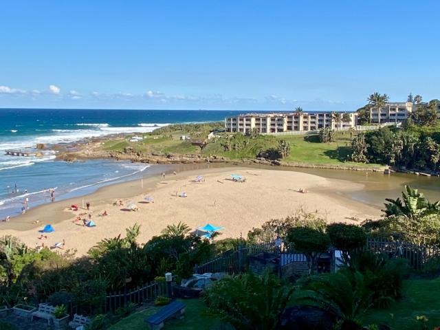 3 Bedroom Apartment / Flat For Sale in Uvongo Beach