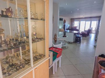 3 Bedroom Apartment / Flat For Sale in Uvongo Beach