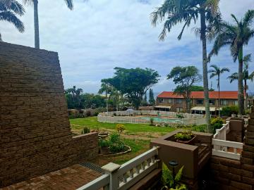 3 Bedroom Apartment / Flat For Sale in Uvongo Beach