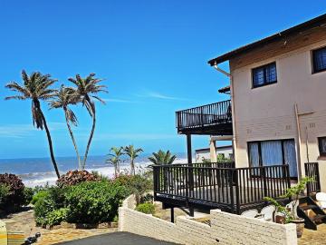 Apartment for sale in UMuziwabantu Local Municipality - Storage room