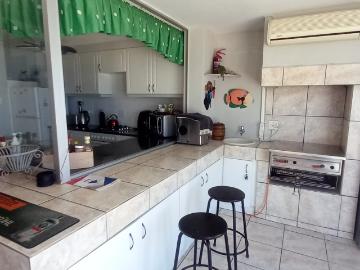 3 Bedroom Apartment / Flat For Sale in Uvongo