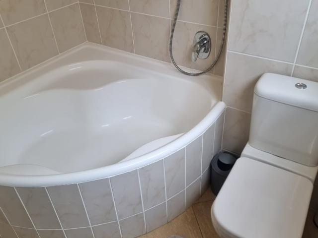 3 Bedroom Apartment / Flat For Sale in Uvongo