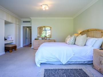 3 Bedroom Apartment / Flat For Sale in Zimbali Estate