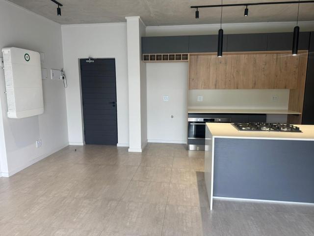3 Bedroom Apartment / Flat To Rent in Waterkloof