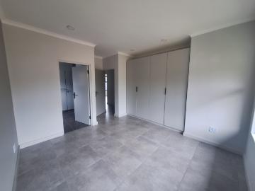 3 Bedroom Apartment / Flat To Rent in Westbrook