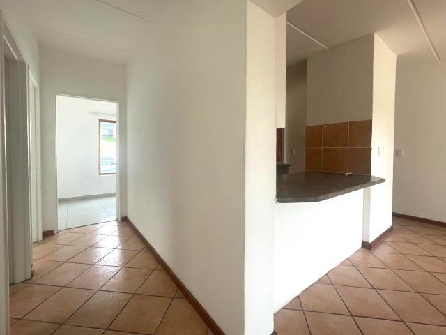 3 Bedroom Apartment / Flat To Rent in Winchester Hills