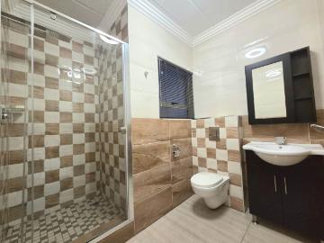 3 Bedroom Apartment / Flat To Rent in Abrahamsrust
