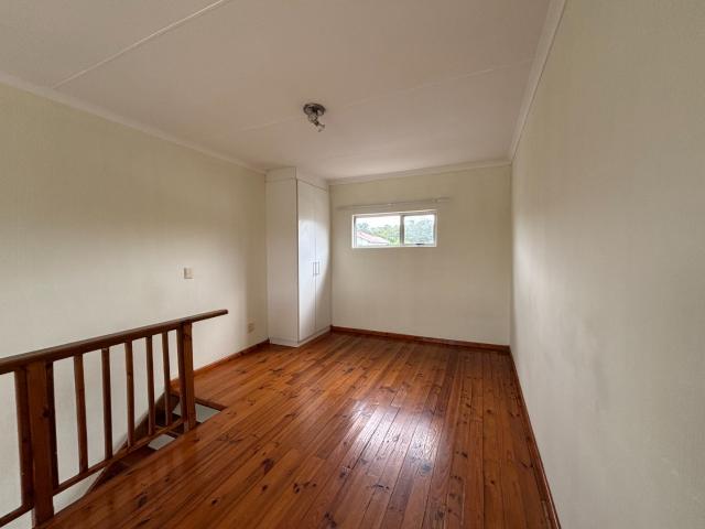 3 Bedroom Apartment / Flat To Rent in Beacon Bay