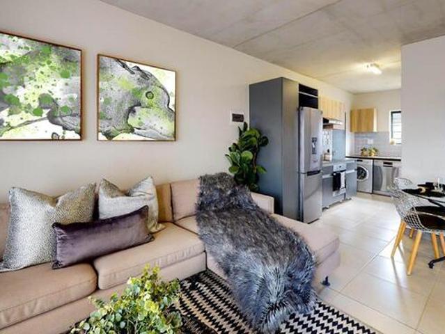 3 Bedroom Apartment / Flat to Rent in Blue Hills Ah