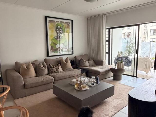 3 Bedroom Apartment / Flat To Rent in Bryanston East