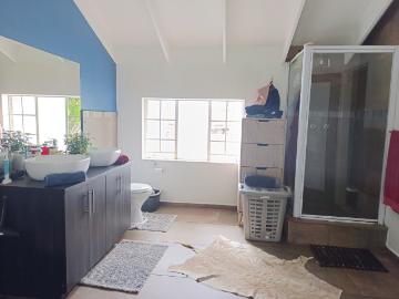 3 Bedroom Apartment / Flat To Rent in Celtisdal