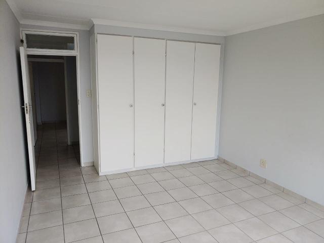 3 Bedroom Apartment / Flat To Rent in Ferndale