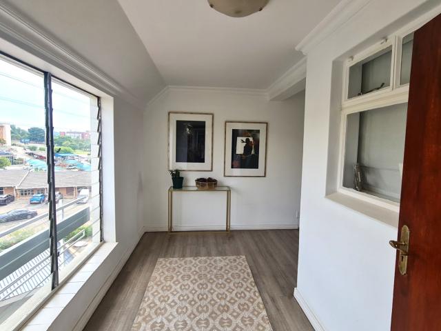 3 Bedroom Apartment / Flat To Rent in Groenkloof