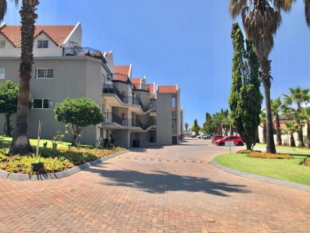 3 Bedroom Apartment / Flat to Rent in Halfway Gardens