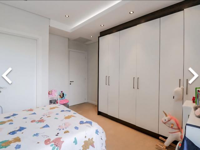 3 Bedroom Apartment / Flat To Rent in Houghton Estate