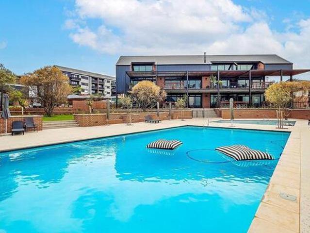 3 Bedroom Apartment / Flat to Rent in Kyalami Ah