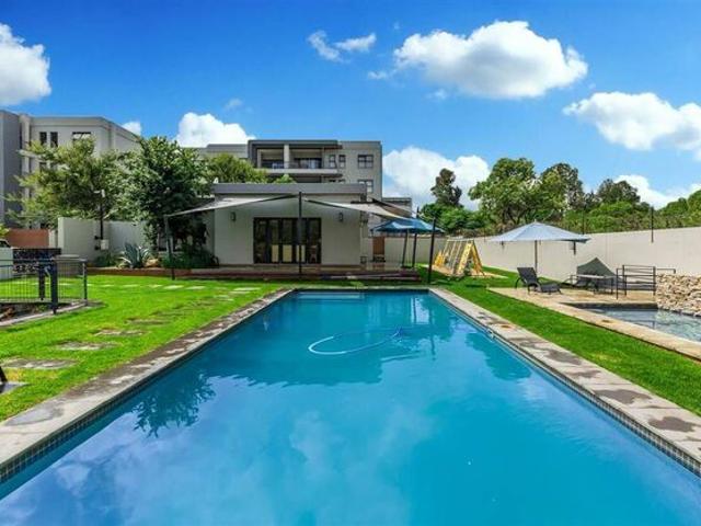 3 Bedroom Apartment / Flat to Rent in Kyalami Ah