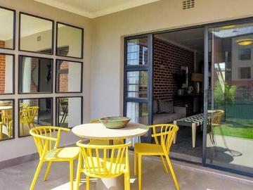 3 Bedroom Apartment / Flat to Rent in Kyalami Ah